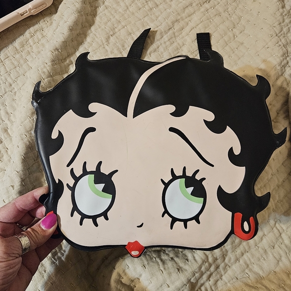 Betty Boop Backpack - Picture 12 of 14